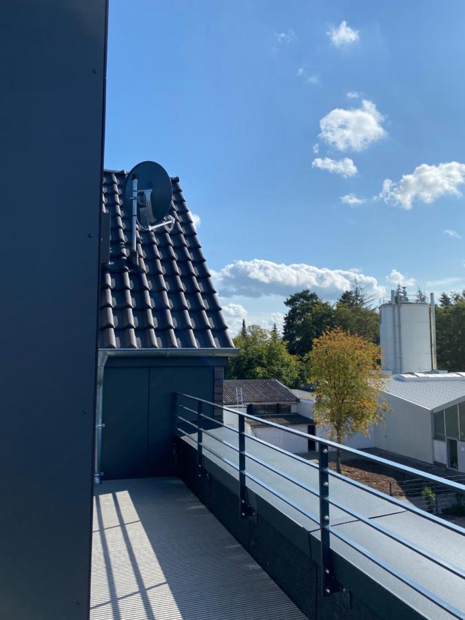 Helle Dachgeschosswohnung In Bockhorn, Lk Friesland Bockhorn (Lower-Saxony) Exterior foto